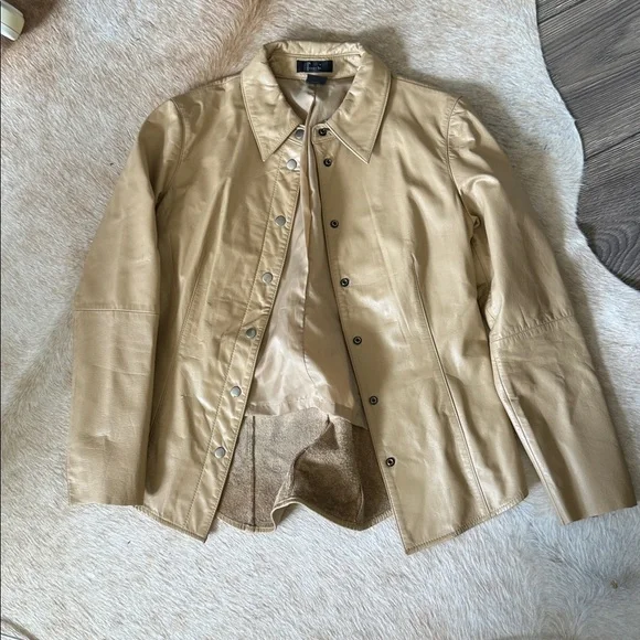 Frenchi Beige genuine Leather shirt Jacket shacket size small - Picture 2 of 11